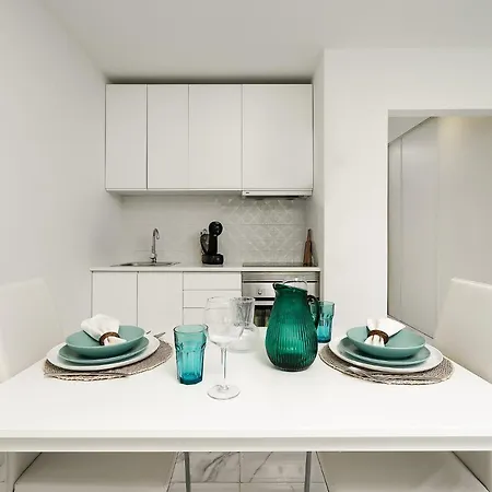 Couple's Nest Studio-5min Walk To Marina